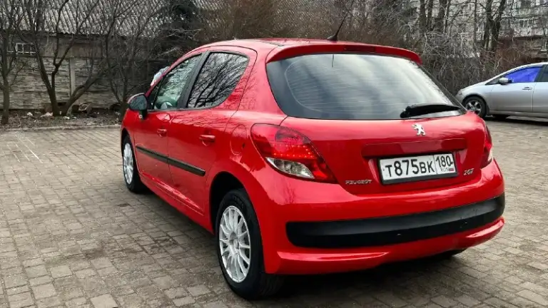 Здравствуйте продам peugeot 207 2010 год, в собственности уже давно, я второй владелец вложений никаких не требует, автомобиль полностью обслужен и готов к дальнейшей эксплуатации, двигатель, коробка передач абсолютно без нареканий, никаких не исправности нет, работает все в штатном режиме в дтп не участвовала, в комплекте колеса зима/лето, за машиной ухаживала, и своевременно обслуживала, сигнализация с автозапуском, хорошая мультимедиа, камера заднего вида. За машину не стыдно готова на любые проверки, подробно на все вопросы отвечу по телефону +7949684-48-38 цена 510 000₽.
📞 Звоните: +7(949)6844838 - фотография - 5