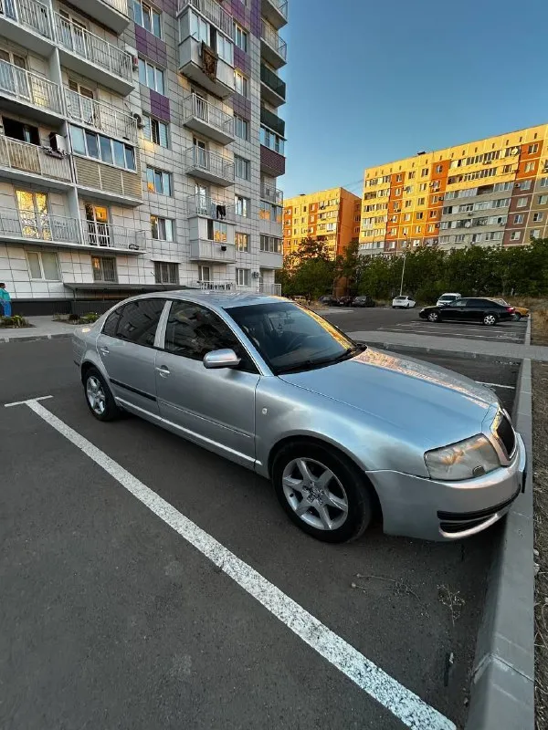 Всем добрый день!
В продаже skoda суперб
2004 Года
Двигатель после кап ремонта
Коробка отлично
По кузову нюансы видно !
Дно пороги целые!
Полное переоформление!✅️
Цена 550 торг!🔥
+79499414601 - Звонки, телеграмм!
📞 Звоните: +7(949)9414601 - фотография - 2
