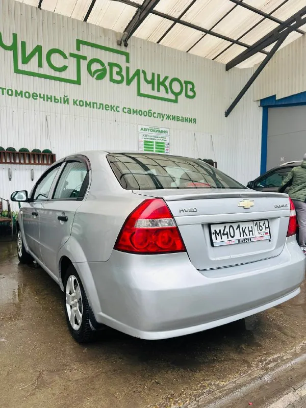 Продается chevrolet aveo t 250.2009 г выпуска
Покупалась и первая регистрация в 2010 г
Мотор 1.4 101 лс без теплообменика
Работает мотор изумительно не дымит не троит
Пробег 135 т. Км. Подтвержденный автотекой
Авто без дтп без расчетов и выплат
Кузов без коррозии без гнили
Днище пороги без гнилых мест
Авто без каких либо вложений
Все то пройдены
Замена ремня грм с помпой и роликами была 5 т, назад также заменены масла фильтра антифриз
Установлена зимняя резина
Салон чистый не рваный
Под капотка также в отличном состоянии
Все номера на авто читаются
Номер мотора вин код
На учет встанет без проблем
Авто ростовская была в одной семьи была перерегистрация в кругу семьи
Цена 535 т
+79498313052
+79604471800 Телеграмм ватсап имо - фотография - 3