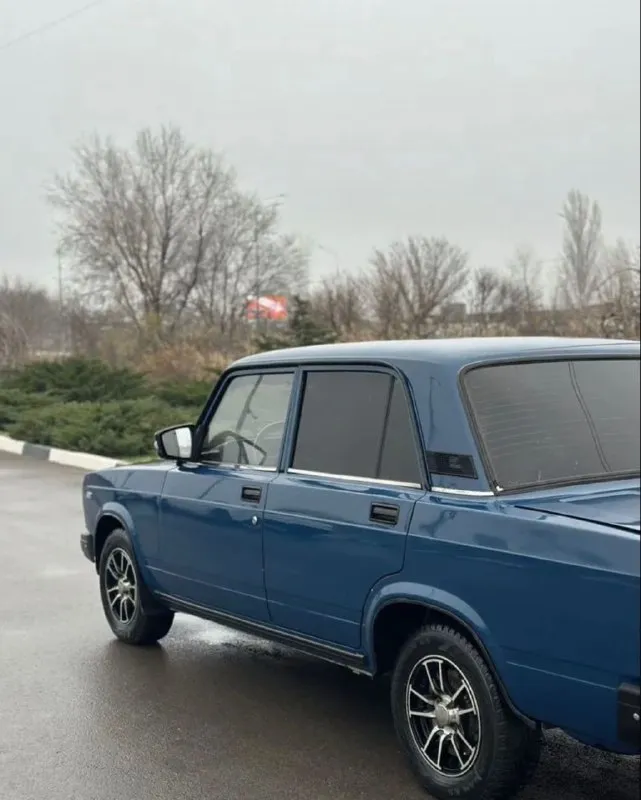 В продаже ваз 2107 карбюратор!
Птс оригинал,2 владельца
Автомобиль на полном ходу, без вложений!
Документы чистые, на учете стоит!
Салон приличный, автотека зеленая!
По кузову выглядит достойно, гнили ржавчины нет!
Дно в идеале, стаканы лонжероны целые!
Все вопросы по телефону!
Связь +79498549430 +79495946577 - фотография - 6