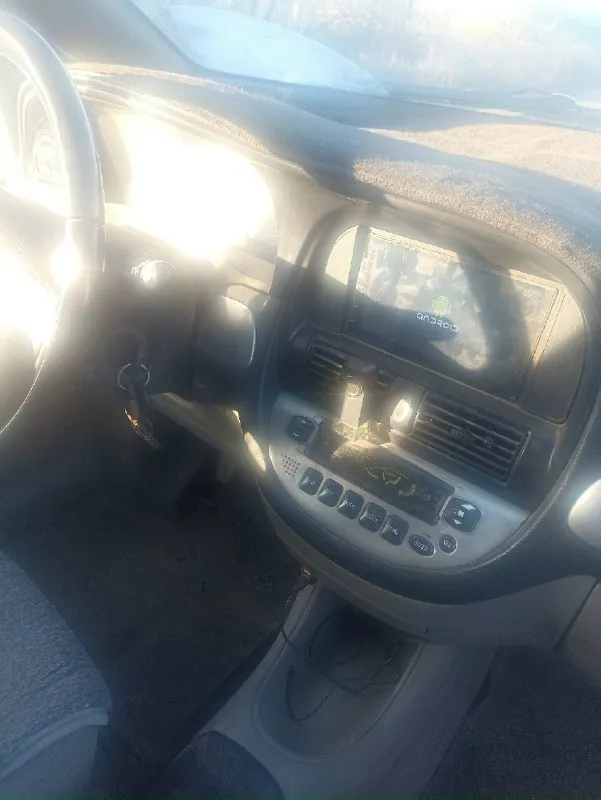 Продам chevrolet реззо 2007г. Двигатель 2 л. , коробка механика, установлен газ евро 4,4 стекла подъемника, кондиционер работает, климат работает, пробег 290 тыс. Я владелец. Цена 450.000 + торг на смотрины не ездию. Донецк +79494010489
📞 Звоните: +7(949)4010489 - фотография - 4