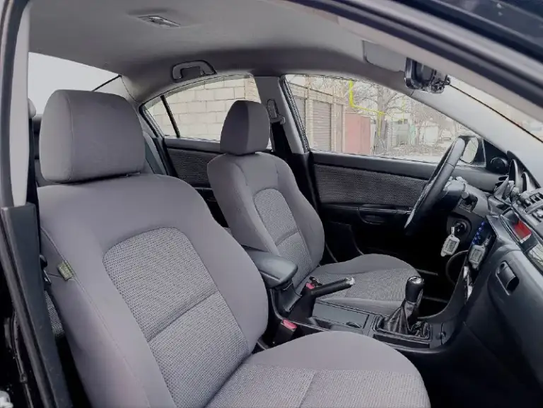 Продам mazda 3 ( рестайлинг)
2006 Года выпуска
1.6
Кпп: механика
Пробег 280 тыс. Км
Автомобиль в отличном состоянии.
4 Владельца
Бережное эксплуатация, полностью обслужена.
И коробка в идеальном состоянии.
Новая тормозная система.
Вложений не требует!!!
Салон опрятный, кузов без коррозии, отполирован и покрыт керамикой.
Машина в хорошей комплектации:
Климат-контроль, подогрев сидений, 4 стеклоподъёмника, электро зеркала, мультируль, система андроид ( хорошая акустика), зеркало с видео наблюдением, сигнализация с автозапуском.
Новая зимняя резина+ комплект летней резины.
Документы в полном порядке без арестов и штрафов.
Цена 640.000₽ ( торг уместен)
Осмотр г. Донецк
Все вопросы только по телефону📲
+79493830348
📲 Tg: @bume_r
📞 Звоните: +7(949)3830348 - фотография - 5