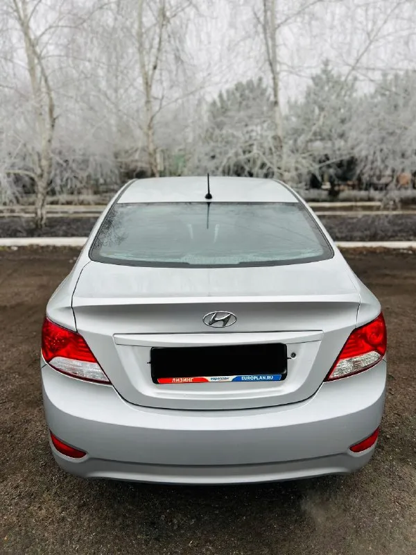 Продам машину hyundai solaris 2011 года выпуска. Автомобиль технически полностью в исправном состоянии, на уверенном ходу. Двигатель 1.6 бензин, не дымит/не троит, едет отлично. Коробка механика. Ходовая часть автомобиля всегда своевременно обслуживается, без каких либо посторонних шумов. Стоит хорошая зимняя резина, также установлена андройд магнитола, один владелец, кондиционер в исправном состоянии. Днище, пороги, арки все целое. За автомобиль уверен, будет ездить и радовать нового владельца.
Цена: 570.000₽ готов сделать скидку у капота.
Звоните: +79494347073 - фотография - 6