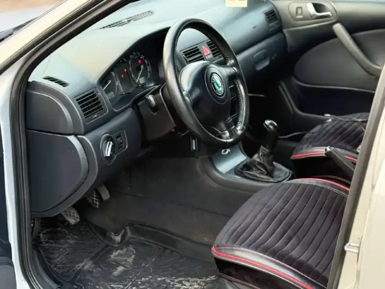 Продам skoda octavia 1.6mpi надежный автомобиль 2007г. Выпуска в отличном состоянии! 3 владельца, без дтп!
Идеальное состояние кузова, ржавчины нет совсем, пороги целые, не гнилые. По технической части нареканий нет, мотор работает плавно и ровно, коробка тоже работает мягко.
Подвеска в хорошем состоянии, не стучит, не гремит. Хорошая комплектация. Климат-контроль, подогрев сидений, 6 подушек безопасности, abs esp круиз-контроль, 2эл. Стеклоподёмника, электрорегулеровка зеркал, диски r16 на зимней резине, сервисные книжки, хорошая музыка. Остальные вопросы по телефону +79494958326 цена 610тыс₽ торг у капота хорошему покупателю. - фотография - 7