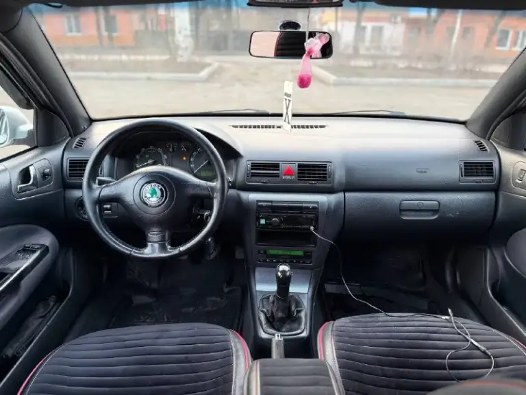 Продам skoda octavia 1.6mpi надежный автомобиль 2007г. Выпуска в отличном состоянии! 3 владельца, без дтп!
Идеальное состояние кузова, ржавчины нет совсем, пороги целые, не гнилые. По технической части нареканий нет, мотор работает плавно и ровно, коробка тоже работает мягко.
Подвеска в хорошем состоянии, не стучит, не гремит. Хорошая комплектация. Климат-контроль, подогрев сидений, 6 подушек безопасности, abs esp круиз-контроль, 2эл. Стеклоподёмника, электрорегулеровка зеркал, диски r16 на зимней резине, сервисные книжки, хорошая музыка. Остальные вопросы по телефону +79494958326 цена 610тыс₽ торг у капота хорошему покупателю. - фотография - 8