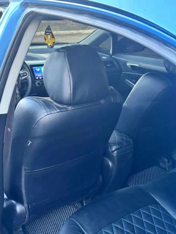 Honda civic 4d
2008 Год
1.8 Aisin
Пробег 300т
Машина на полном ходу вложений не требует, резина зима, работают все функции, мотор не дымит, коробка работает идеально, ходовую пересыпали недавно, документы в порядке, кузов без рыжиков и гнили, донецк киевский район, 670 тысяч торг уместен, обмен интересует, тел+79493152333
📞 Звоните: +7(949)3152333 - фотография - 10