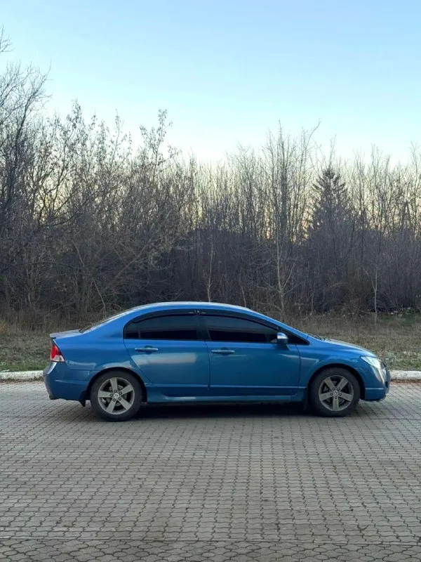 Honda civic 4d
2008 Год
1.8 Aisin
Пробег 300т
Машина на полном ходу вложений не требует, резина зима, работают все функции, мотор не дымит, коробка работает идеально, ходовую пересыпали недавно, документы в порядке, кузов без рыжиков и гнили, донецк киевский район, 670 тысяч торг уместен, обмен интересует, тел+79493152333
📞 Звоните: +7(949)3152333 - фотография - 4