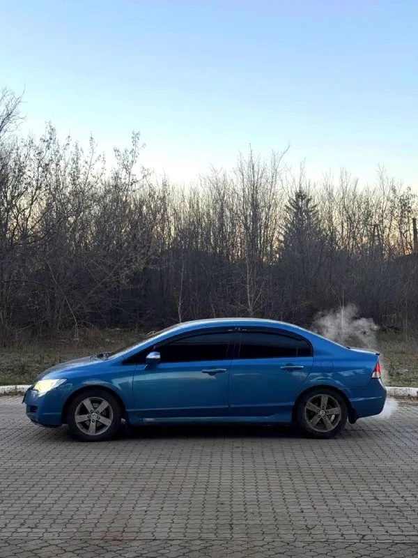 Honda civic 4d
2008 Год
1.8 Aisin
Пробег 300т
Машина на полном ходу вложений не требует, резина зима, работают все функции, мотор не дымит, коробка работает идеально, ходовую пересыпали недавно, документы в порядке, кузов без рыжиков и гнили, донецк киевский район, 670 тысяч торг уместен, обмен интересует, тел+79493152333
📞 Звоните: +7(949)3152333 - фотография - 8
