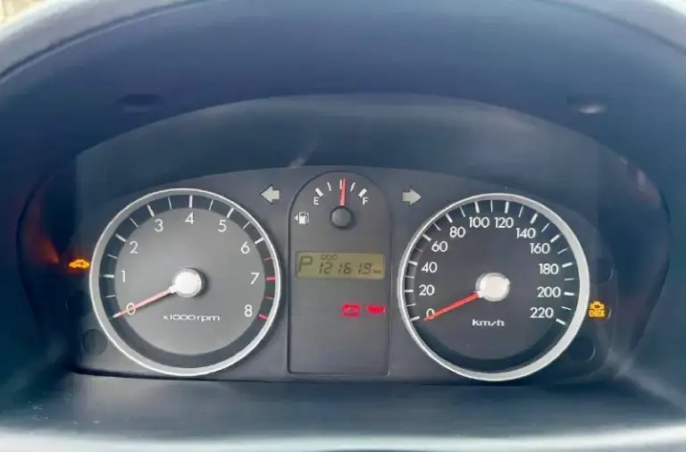 ❤️ Hyundai getz 1.4 gl

💰Цена: 670 000р
🏢Город: мариуполь
📅Год выпуска: 2008
🧾Пробег: 121 619 км.
⚙️Двигатель: 1.4 16v
⛽Топливо: бензин
⚙️Кпп: автомат

📞 Телефон:

+7-949-727-41-51
+7-949-551-91-52
+7-989-263-55-56

💾 Описание:

👌 Городской хэтчбек идеально подойдёт на каждый день начинающему водителю. Надежный двигатель g4 в паре с классической автоматом.

🔴 Кузов крепкий, без коррозии
🔴 Один хозяин, птс оригинал
🔴 Оригинальный пробег
🔴 Гаражное хранение

✅ Кондиционер морозит шикарно, подушки безопасности, электропакет, гур, abs, центральный замок, магнитола с usb, отличная зимняя резина.

Улица шевченко 2️⃣6️⃣9️⃣

🏦 Возможна продажа в кредит по двум документам. - фотография - 10
