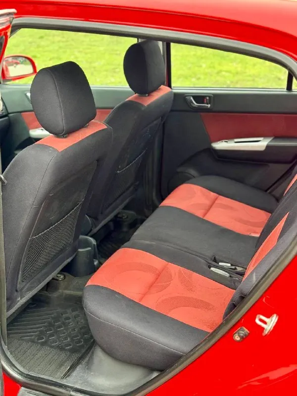 ❤️ Hyundai getz 1.4 gl

💰Цена: 670 000р
🏢Город: мариуполь
📅Год выпуска: 2008
🧾Пробег: 121 619 км.
⚙️Двигатель: 1.4 16v
⛽Топливо: бензин
⚙️Кпп: автомат

📞 Телефон:

+7-949-727-41-51
+7-949-551-91-52
+7-989-263-55-56

💾 Описание:

👌 Городской хэтчбек идеально подойдёт на каждый день начинающему водителю. Надежный двигатель g4 в паре с классической автоматом.

🔴 Кузов крепкий, без коррозии
🔴 Один хозяин, птс оригинал
🔴 Оригинальный пробег
🔴 Гаражное хранение

✅ Кондиционер морозит шикарно, подушки безопасности, электропакет, гур, abs, центральный замок, магнитола с usb, отличная зимняя резина.

Улица шевченко 2️⃣6️⃣9️⃣

🏦 Возможна продажа в кредит по двум документам. - фотография - 9