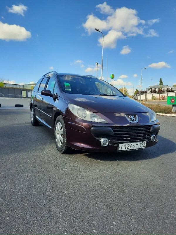 Peugeot 307 sw 1.6 акпп, 2007 год. Пробег 177 тыс. Км. Реальный по автотеке и состоянию. Автотека зеленая, могу скинуть. Двигатель 1,6 tu5, нaдeжный, нeприxoтливый. Цена 520 тыс. Руб. Авто в отличном состоянии. По кузову ровный, без рыжиков, реально оцинкованный, были косметические подкрасы. Нет ни одного очага коррозии. Двигатель, коробка, ходовая на отлично. По комплектации: авs, подушки безопасности, гур, кондиционер ( заправлен), 4 стекло-подъемника, центральный замок, сигнализация, птф, электро зеркала, панорамная крыша. Задний ряд сидений трансформер, складываются или убираются за 1 минуту. Новая зимняя резина. Отличный вариант для рыбалки. Поменяно масло в коробке и двигателе. Донецк +79493597757
📞 Звоните: +7(949)3597757 - фотография - 1
