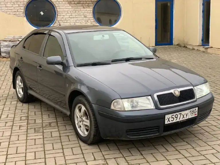 Skoda octavia tour 1.6
Год 2009
Пробег 206т родной
Все стёкла заводские
3 Хозяина
Автомобиль полностью обслужен
Все четыре стойки новые
Рычаги новые
Сцепление новые
Резина новая
Грм помпа всё свежее
Тормозная система также обслужена
Мотор работает идеально
Возможен обмен

В общем пишите звоните
+79496347909
Г. Мариуполь
Цена 600 срочно - фотография - 9