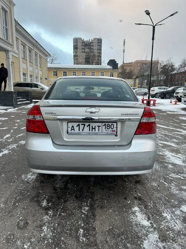 Продам chevrolet aveo
Продажа от собственника !
2011 Год родной пробег 200 тысяч. Я 3 хозяин.
Авто абсолютно вся обслужена и не требует никаких вложений и в ближайшее время не будет требовать.
Коробка передач механика работает в штатном режиме . Двигатель 1.4 работает как часы.
За всё время не было ни одного дтп автотека зеленая
Комплектация : кондиционер, автозапуск, гур, подушки безопасности, abs, эл. Стеклоподъемники, сигнализация с обратной связью.
Днище стаканы пороги ланжероны как новые.
Готов на любые проверки так как автомобиль реально без вложений.
Юридически чистая.
Авто на донецких номерах.
Продажа через мрэо.
2 Комплекта колес.
Осмотр г. Донецк
Цена : 410.000
Торг реальному покупателю.
+7(949)4935186
📲 Tg: vova
📞 Звоните: +7(949)4935186 - фотография - 6