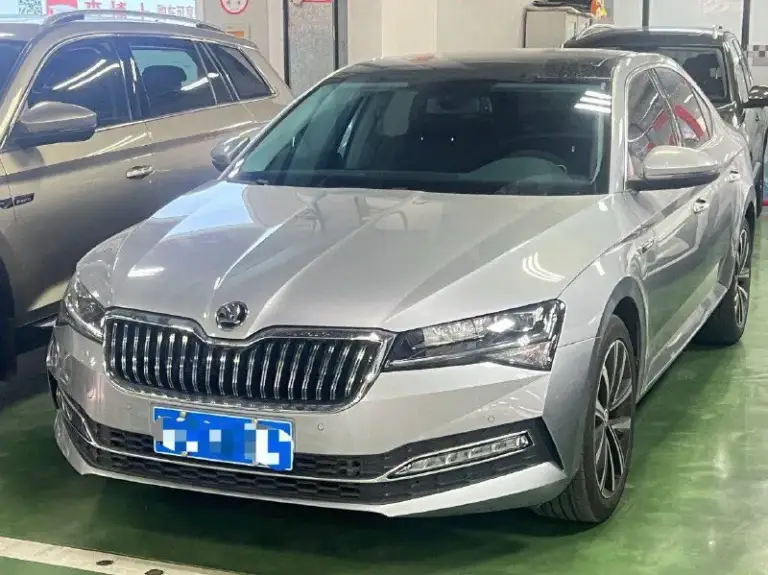 Skoda super b 🤩
2024/12 Года выпуска
Автомобиль находится в китае 🇨🇳 !
Цена под ключ в рф 🇷🇺 растаможкой, утиль сбором, эптс: 3.140.000🍋 по курсу 💵 на сегодняшний день.
Пригоняем за свои деньги❗️
Возможна покупка данного автомобиля в автокредит‼️
Пишите в лс.
• Двигатель: 1.4 150 л. С
• Пробег: 8000 тыс. Км 🔥
Привезем абсолютно любой автомобиль 🚗 под ваш бюджет 💰
🤙 Телефоны для связи:
+79495312545
📞 Звоните: +7(949)5312545 - фотография - 2