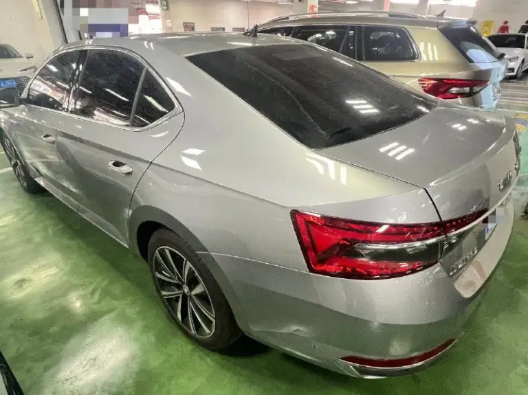 Skoda super b 🤩
2024/12 Года выпуска
Автомобиль находится в китае 🇨🇳 !
Цена под ключ в рф 🇷🇺 растаможкой, утиль сбором, эптс: 3.140.000🍋 по курсу 💵 на сегодняшний день.
Пригоняем за свои деньги❗️
Возможна покупка данного автомобиля в автокредит‼️
Пишите в лс.
• Двигатель: 1.4 150 л. С
• Пробег: 8000 тыс. Км 🔥
Привезем абсолютно любой автомобиль 🚗 под ваш бюджет 💰
🤙 Телефоны для связи:
+79495312545
📞 Звоните: +7(949)5312545 - фотография - 4
