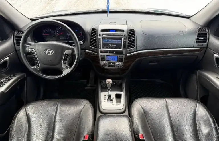 Продам hyundai santa fe
2.4 Бензин
Год выпуска 2012
Состояние идеальное.
Без вмятин царапин
И рыжиков
Сервисные книги.
2 Ключа
В родном окрасе
Кнопка star - stop
Без ключевой доступ
Вложений не требует!
Любое оформление!
Салон не затертый не порваный
Резина новая
Авто полностью обслужена до мелочей
Работает ровно.
Коробка переключает идеально
Климат контроль работает
Все жидкости заменены!
Стекла все родные
Каждая кнопка работает)
Цена 1.345₽
+7-949-794-46-27
Остольные вопросы по телефону
Звоните в любое время.
📲 Tg: евгений
📞 Звоните: +7(949)7944627 - фотография - 9