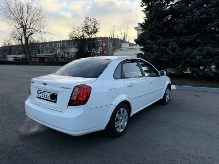 Продам седан🔥
🔥 Chevrolet lacetti🔥
•2012 Год
•Объем двигателя: 1.6, газ/бензин
•109 Л. С.
•Пробег: 168т.
•( Полноценный автомат)
Автомобиль для своих лет в безупречном состоянии. Всегда все обслуживалось вовремя! Весь в заводском окрасе, кроме бамперов. Кто ищет хозяйский, обслуженный автомобиль, то это тот самый вариант.
Машина продается в луганске
Цена: 770т. Руб.
Звоните: +79595089905!
📞 Звоните: +7(959)5089905 - фотография - 6