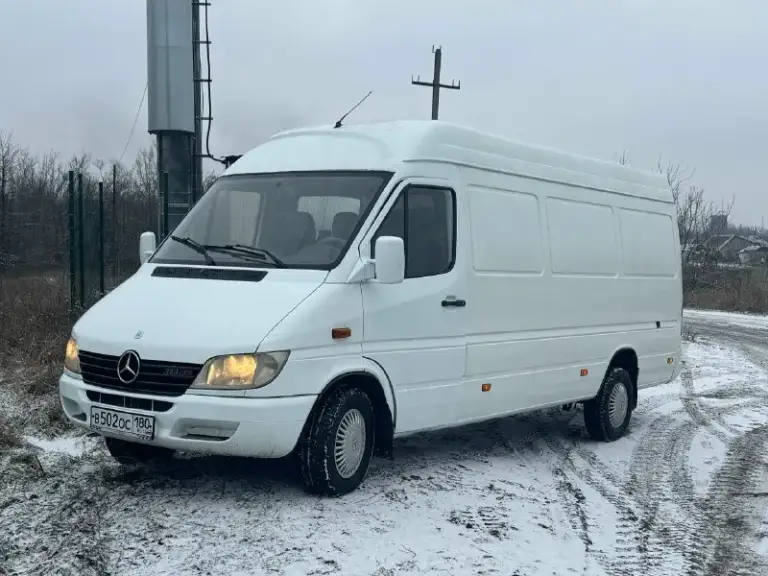 Mercedes-benz sprinter 2.2 грузовой фургон идеальное сочетание немецкой надежности, высокой грузоподьемности и современных технологий. Это автомобиль, на который можно положиться в любой ситуации-от городских маршрутов до дальних рейсов. Осмотр макеевка +7 949 693 56 41 цена 1.400.000₽
📞 Звоните: +7(949)6935641 - фотография - 1