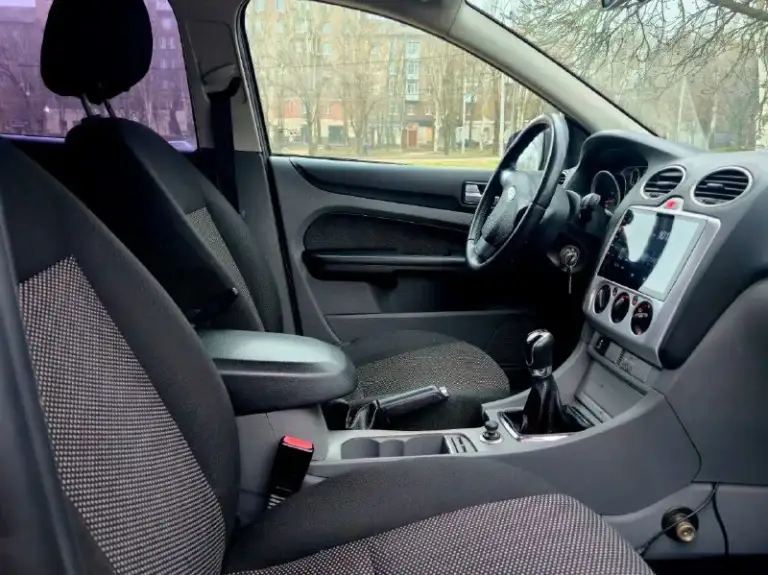 ❗В продаже 🚘 ford focus 2 рестайлинг. 📅 2008г. ⚙️двигатель: 1.8 ⛽топливо: бензин/ 🔧тип кпп: механика. 📝 описание: установлено гбо. У автомобиля было 3 владельца, последний 10 лет. Мотор капиталися, на данный момент работает без нареканий. Кпп без проблем. Кузов в достойном для своих лет состоянии. Технически машина полностью обслужена. Салон чистый, опрятный в хорошем состоянии. Комплектация: ✅кондиционер ✅2 эл. Стеклоподъёмника ✅ближний bi-led ✅птф bi-led ✅магнитола android ✅подлокотник ✍️автомобиль полностью юридически чист, без штрафов, ограничений и залогов. Все необходимые документы находятся в наличии. 💰 стоимость — 499 999 ₽ 🎁 🏠 территориально — донецк 📲 вопросы по телефонам: +7 949 637 61 26 📞 +7 949 312 90 59 📞
📞 Звоните: +7(949)6376126 - фотография - 5