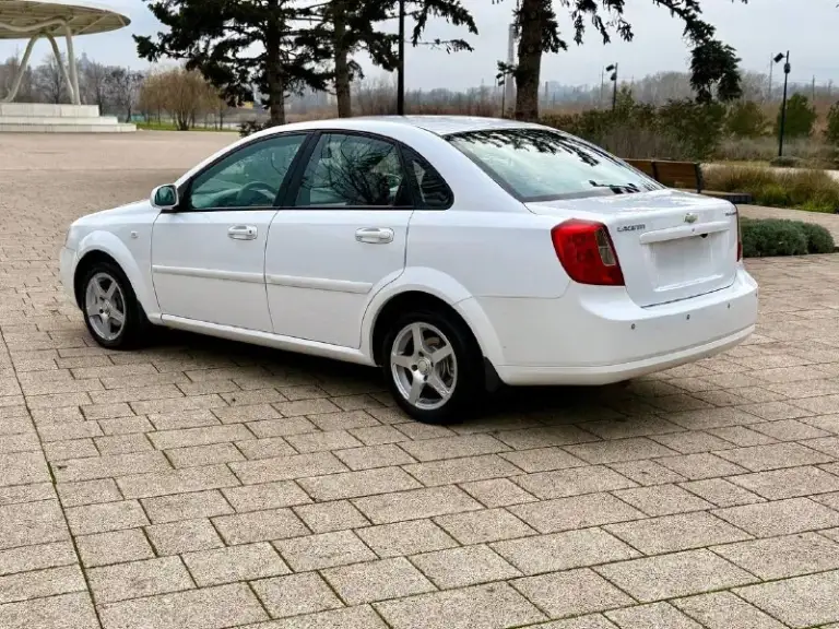 🚙Марка: chevrolet lacetti
⚙️Двигатель: 1.6
⛽️Вид топлива: бензин
📅Год выпуска: 2008
💴Цена:585.000 руб торг обмен
🗺️Пробег:187.000 км
📦:Кпп :механика

Автомобиль в хорошем состоянии вложений никаких не требует кузов без нареканий жучков рыжиков нету салон в отличном состоянии не протёртый не прокуренный техническая часть на отлично недавно прошел полная то

По комплектации четыре стеклоподъемника электро зеркала датчик дождя датчик света камера заднего вида имеются задние парктроники стоит android планшет зимняя резина новая + летняя в комплекте

Все остальные доп вопросы
По телефону
+79495000534
📍•Город мариуполь - фотография - 4