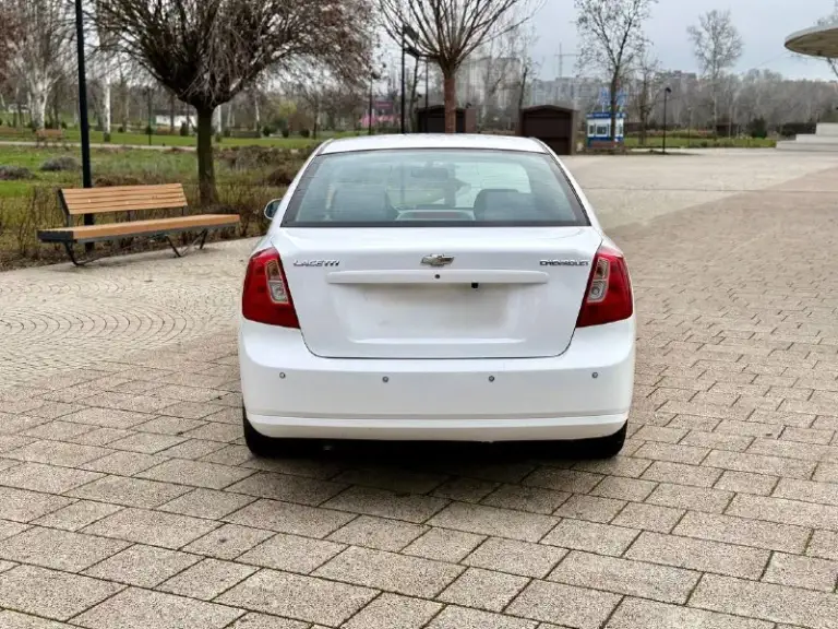 🚙Марка: chevrolet lacetti
⚙️Двигатель: 1.6
⛽️Вид топлива: бензин
📅Год выпуска: 2008
💴Цена:585.000 руб торг обмен
🗺️Пробег:187.000 км
📦:Кпп :механика

Автомобиль в хорошем состоянии вложений никаких не требует кузов без нареканий жучков рыжиков нету салон в отличном состоянии не протёртый не прокуренный техническая часть на отлично недавно прошел полная то

По комплектации четыре стеклоподъемника электро зеркала датчик дождя датчик света камера заднего вида имеются задние парктроники стоит android планшет зимняя резина новая + летняя в комплекте

Все остальные доп вопросы
По телефону
+79495000534
📍•Город мариуполь - фотография - 5