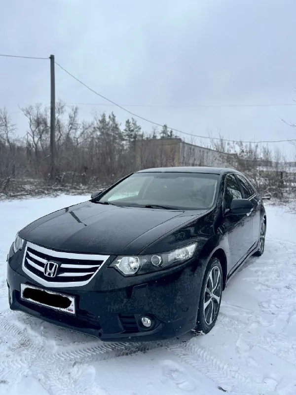 Продам honda accord 2012 г. В.
Рестайлинг!
Оригинальный пробег 221.000 км.
Двигатель 2.0л надёжный, экономичный, масло не ест ни грамма, не дымит.
Коробка автомат, работает штатно и плавно.
Кузов без гнили и ржавчины.
По ходовой автомобиль обслужен полностью, без посторонних звуков и не требует вложений.
Салон в идеальном состоянии, соответсвует пробегу.
Два заводских ключа, сервисная книга!
Сигнализация с автозапуском и управлением со смартфона.
Автомобиль полностью обслужен, денег на него не жалел, за машину не стыдно.
Юридически чистый автомобиль.
Цена 1.150.000₽
Осмотр г. Макеевка
+79494009981
+79490710021
✅Подписаться✅
📰Разместить объявление📰
📞 Звоните: +7(949)4009981 - фотография - 3