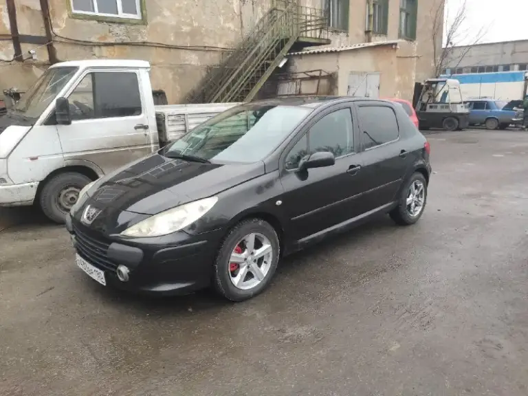 Продаеться peugeot 1.6 автомат 2007 года. Машина в хорошем состоянии на хорошеи шипованои резине. Кондер работает сигнализация с автозапуском. Хозяйка по техпаспорту цена360 т. Р. . Торг возле авто. +79496439718
📞 Звоните: +7(949)6439718 - фотография - 1