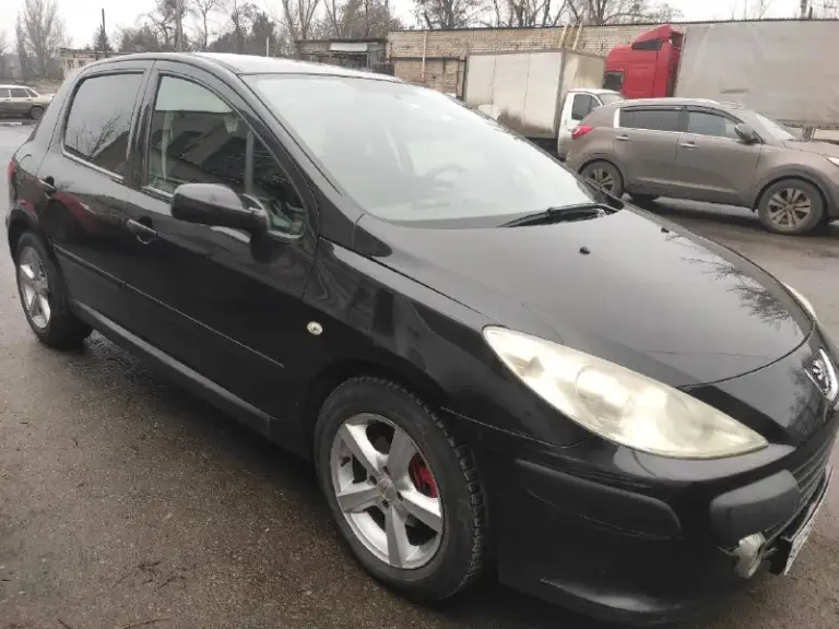 Продаеться peugeot 1.6 автомат 2007 года. Машина в хорошем состоянии на хорошеи шипованои резине. Кондер работает сигнализация с автозапуском. Хозяйка по техпаспорту цена360 т. Р. . Торг возле авто. +79496439718
📞 Звоните: +7(949)6439718 - фотография - 2