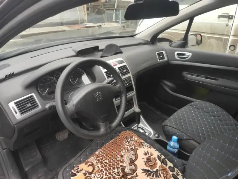Продаеться peugeot 1.6 автомат 2007 года. Машина в хорошем состоянии на хорошеи шипованои резине. Кондер работает сигнализация с автозапуском. Хозяйка по техпаспорту цена360 т. Р. . Торг возле авто. +79496439718
📞 Звоните: +7(949)6439718 - фотография - 5