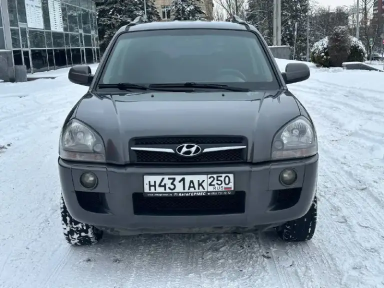 Продам hyundai tucson
2.0 Бензин
Полный привод
Год выпуска 2008
Коробка механика
Пробег 191000 тысячи
В идеальном состоянии
Без рыжиков
Без дтп
В родной краске
Все стекла родные
По двигателю вся идеальная не троит не дымит масло не кушает
Коробка работает идеально не хрустит не выбивает всё скорости работают идеально
Подвеска вся обслужена ничего не стучит не гремит
Салон чистый ухоженный
Два ключа
По комплектации имеется
Климат контроль работает
Бортовой компьютер
Подогрев сидений
Подогрев зеркал
4 Стеклоподъемник
И многое другое
Цена 880 000 +79493943583
✅Подписаться✅
📰Разместить объявление📰
📞 Звоните: +7(949)3943583 - фотография - 6