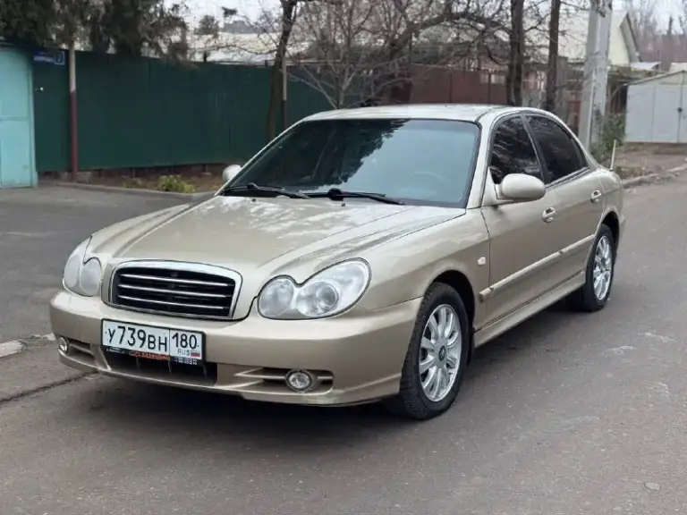 Продам авто hyundai sonata 2.0 мкпп 2004г. В достойном состоянии для своего возраста!

Гур, климат,
4Эл. Стеклоподъёмника, кожаный салон ухоженный. По техники авто в полном порядке, коробка, двигатель ничего не стучит не гремит, салон также в хорошем состоянии.
Авто не новое не питайте иллюзий, но за эти деньги сел поехал, по цене лады!
Адекватным людям торг будет ✅
С удовольствием предоставлю больше информации по тел.
+79895329511
What's app, telegram ✅
370.000 Тыс. Руб - фотография - 1