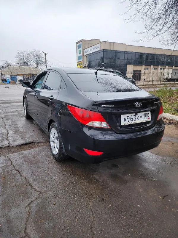 Продам hyundai солярис 2011 год 166 пробега
1.4 Бензин механика
Кондиционер подогрев лобового подогрев сидений 4 стеклоподъемника
Камера заднего вида
Сенсорный магнитофон и тд авто в хорошем состоянии новая зимняя резина цена 750.000 руб торг осмотр макеевка тел +79496850245
📲 Tg: vlados
📞 Звоните: +7(949)6850245 - фотография - 4