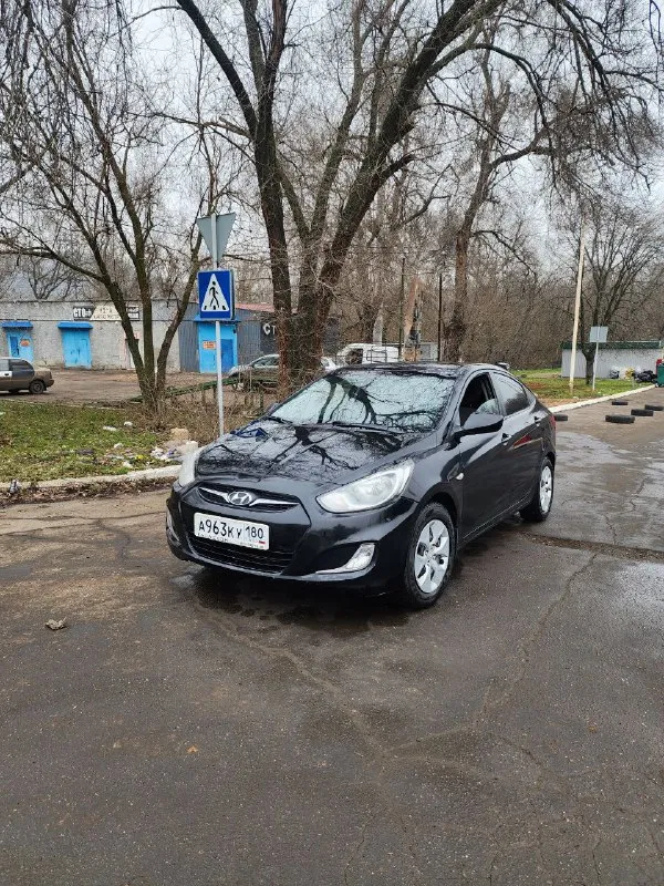 Продам hyundai солярис 2011 год 166 пробега
1.4 Бензин механика
Кондиционер подогрев лобового подогрев сидений 4 стеклоподъемника
Камера заднего вида
Сенсорный магнитофон и тд авто в хорошем состоянии новая зимняя резина цена 750.000 руб торг осмотр макеевка тел +79496850245
📲 Tg: vlados
📞 Звоните: +7(949)6850245 - фотография - 5
