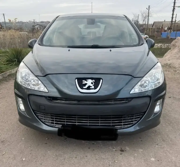 Продам peugeot 308 в отличном состоянии, год выпуска 2008, двигатель 1.6(120л. С), пробег 164 тыс. Км, коробка автомат(без пинков, рывков)работает идеально,4электростеклоподъёмника, электрозеркала, подогревы сидений, климат контроль, ходовые огни, лобовое без трещин. Цена 585 000 рублей, возможен торг. Находится в мариуполе.
Телефон для связи +79496353135
📲 Tg: оксана
📞 Звоните: +7(949)6353135 - фотография - 1