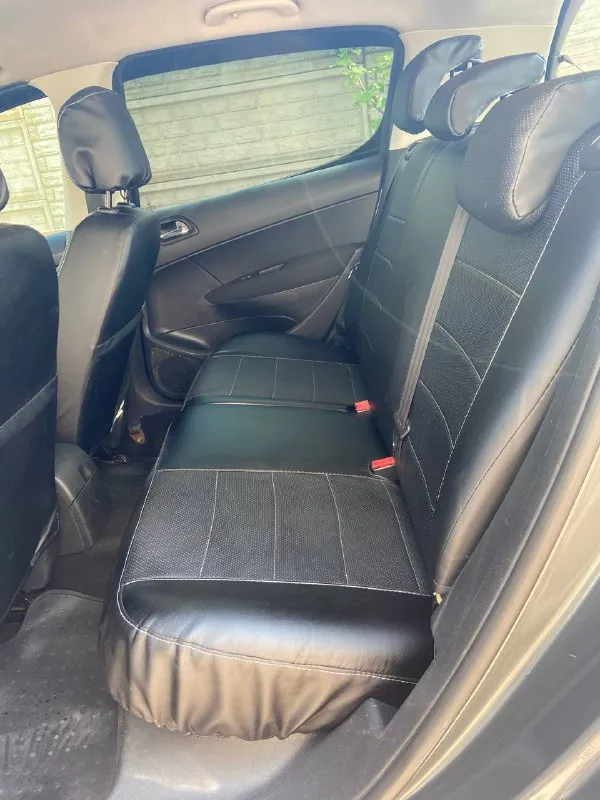 Продам peugeot 308 в отличном состоянии, год выпуска 2008, двигатель 1.6(120л. С), пробег 164 тыс. Км, коробка автомат(без пинков, рывков)работает идеально,4электростеклоподъёмника, электрозеркала, подогревы сидений, климат контроль, ходовые огни, лобовое без трещин. Цена 585 000 рублей, возможен торг. Находится в мариуполе.
Телефон для связи +79496353135
📲 Tg: оксана
📞 Звоните: +7(949)6353135 - фотография - 7