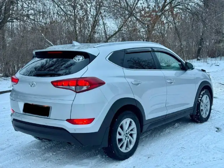Hyundai tucson официал
2018 Год выпуска
Двигатель 2.0 бензин
Коробка автомат
Пробег родной 121 тыс. Км
Автомобиль в отличном состоянии,
Кузов не бит, не крашен, весь в заводском окрасе !
Двигатель работает как часики,
Коробка переключает как надо,
Вообщем авто без вложения !
Богатая комплектация
Бесключевой доступ
(Start-stop)
Роздельный климат-контроль,
Круиз-контроль,
Датчики света, и дождя,
Подогревы всех сидений, и стекл,
Подогрев руля,
Большой монитор с камерой заднего вида,
Carplay,
Громкая связь,
Сигнализация starline с автозапуском
И многое другое.
С документами полный порядок любой вид оформления !
Г. Донецк
Цена 1.945 тыс. ₽
Звоните остальное по
+79495210885
📲 Tg: r. B
📞 Звоните: +7(949)5210885 - фотография - 2
