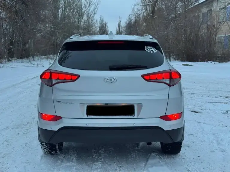 Hyundai tucson официал
2018 Год выпуска
Двигатель 2.0 бензин
Коробка автомат
Пробег родной 121 тыс. Км
Автомобиль в отличном состоянии,
Кузов не бит, не крашен, весь в заводском окрасе !
Двигатель работает как часики,
Коробка переключает как надо,
Вообщем авто без вложения !
Богатая комплектация
Бесключевой доступ
(Start-stop)
Роздельный климат-контроль,
Круиз-контроль,
Датчики света, и дождя,
Подогревы всех сидений, и стекл,
Подогрев руля,
Большой монитор с камерой заднего вида,
Carplay,
Громкая связь,
Сигнализация starline с автозапуском
И многое другое.
С документами полный порядок любой вид оформления !
Г. Донецк
Цена 1.945 тыс. ₽
Звоните остальное по
+79495210885
📲 Tg: r. B
📞 Звоните: +7(949)5210885 - фотография - 3
