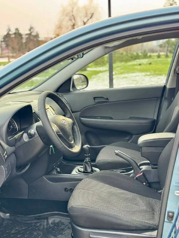 🇰🇵 Hyundai i30
💰Цена: 800 000р
🏢Город: мариуполь
📅Год выпуска: 2009
🧾Пробег: 112 130 км.
⚙️Двигатель: 1.6
⛽Топливо: бензин
⚙️Кпп: механика
📞 Телефон:
+7-949-727-41-51
+7-949-551-91-52
+7-989-263-55-56
💾 Описание:
✅ 3 Владельца за всю историю. - фотография - 7