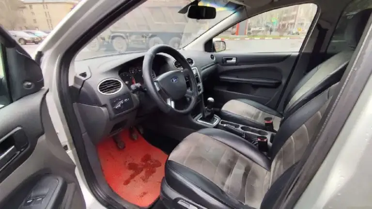 Ford фокус ii 1.8 механика 2007г.
Пробег 207 тыс. Км.
Цена 450.000 руб. Есть небольшой торг. Кузов и салон выглядят великолепно, никакой ржавчины, жуков и притертостей. Салон целый, по состоянию близкий к новому. Техника вся в порядке, езжу каждый день.
Днр донецк +79495719306
📲 Tg: @alxauto
📞 Звоните: +7(949)5719306 - фотография - 5