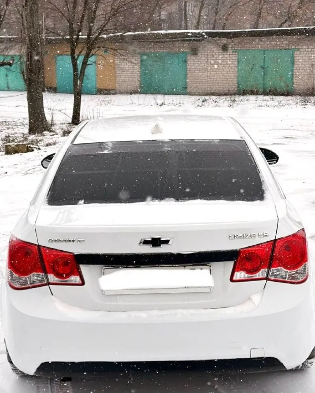 Chevrolet cruze 1.8 автомат
2012Г
✅ Без дтп !✅ не такси !✅ весь в родной краске ✅ автотека это подтверждает 👍 можете проверять без проблем, пробег 214т км. Двигатель обслужен грм, помпу, прокладки, теплообменник, меняли 10 т км назад, двигатель в отличном состоянии! Не дымит ! Не троит ! Масло не расходует !
Коробка в отличном состоянии! Без пинков ! Без рывков ! И прочего, ходовая в идеальном состоянии! Нечего не стучит, не гремит, не шумит ! Отрабатывает правильно мягко как должна, любые проверки в любом авто сервисе за ваш счет приветствуется без проблем ✅✅ кузов в отличном состоянии. Без рыжиков !! Без жучков ! Без гнили !!! Без вздутий краски ! И прочего ! Кузов в полном порядке✅ 2 комплекта резины сейчас на зимней шипованный резине куплена в этом году ! И летняя тоже свежая комплект с машиной, 2 ключа сигнализации с автозапуском стар-лайн, комплектация отличная, датчик дождя, датчик света, мульти руль, 4 стеклоподъемника, парктроники, документы чистые
Макеевка цена 745.000 т. +79496073269 - фотография - 5