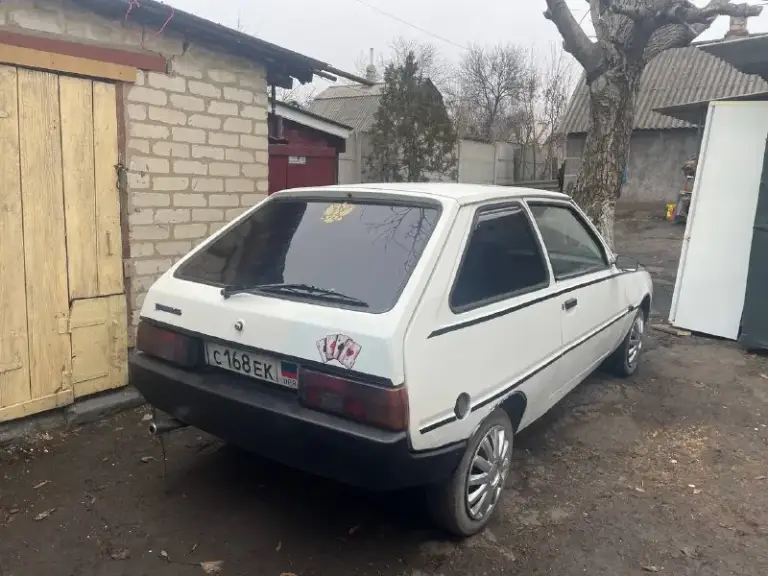 Продам таврию 1993 года на уверенном ходу. Коробка без нареканий. Новый акум, залит тосол новое масло. По электрике все работает. Сел и поехал. Резина лето. Продажа по тех паспорту постоянный учет днр. Цена 55 тыс без торга все вопросы по телефону +79493702975 г донецк
📲 Tg: саша матвеев
📞 Звоните: +7(949)3702975 - фотография - 5