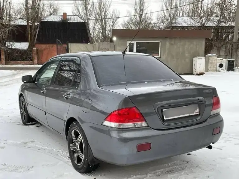 Mitsubishi лансер 9🔥🔥 2005 года без гнили ! Дно, пороги, все несущие части целые 👍 документы полный порядок ✅ ходовая часть мячик авто дымит нужно поменять маслосьемники ‼️ цена 🎁 370к +79497921304 +79493182670 донецк
📞 Звоните: +7(949)7921304 - фотография - 2