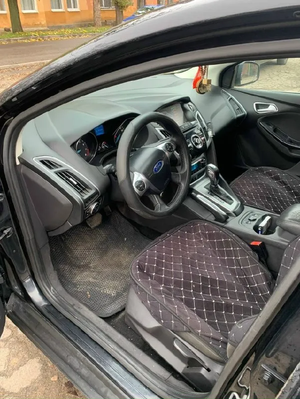 Продам ford focus iii, 2011 г. В. — ухоженный, мощный, готов к поездкам! Номера в подарок! · надежный двигатель: 2.0 литра (150 л. С. ) в отличном техническом состоянии. · безупречная акпп: автоматическая коробка передач работает идеально — не пинает, не дергается, не уходит в аварийный режим. · обновленная ходовая: большой объем работ по подвеске выполнен — едет ровно и уверенно. · чистая история: автомобиль не битый, не крашенный, дтп не участвовал. Все стекла оригинальные. · отличный экстерьер: кузов в прекрасном состоянии. •хорошая мультимедиа. •2-х зонный климат контроль •5 режимный подогрев сидений основные характеристики: · год выпуска: 2011 · двигатель: 2.0 л (150 л. С. ), бензин цена: 650 000 руб. Контакты и осмотр: · телефон: +79493123912 · место осмотра: г. Макеевка
📞 Звоните: +7(949)3123912 - фотография - 5