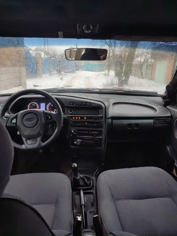 Продам (срочно)❗ ваз 2115 2007 года выпуска, авто сварки покраски не требует, двигатель коробка в идеальном состоянии, ходовая 4+, салон идеальный евро приборка, зимняя резина, новый тосол, печка греет, хорошая музыка, газ бензин, авто каждый день на ходу, документы в порядке, г. Донецк, цена 💸 140 т. Р торг присутствует, звонить по номеру +79499845940. (александр)
📞 Звоните: +7(949)9845940 - фотография - 5