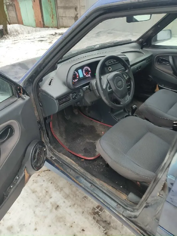 Продам (срочно)❗ ваз 2115 2007 года выпуска, авто сварки покраски не требует, двигатель коробка в идеальном состоянии, ходовая 4+, салон идеальный евро приборка, зимняя резина, новый тосол, печка греет, хорошая музыка, газ бензин, авто каждый день на ходу, документы в порядке, г. Донецк, цена 💸 140 т. Р торг присутствует, звонить по номеру +79499845940. (александр)
📞 Звоните: +7(949)9845940 - фотография - 6