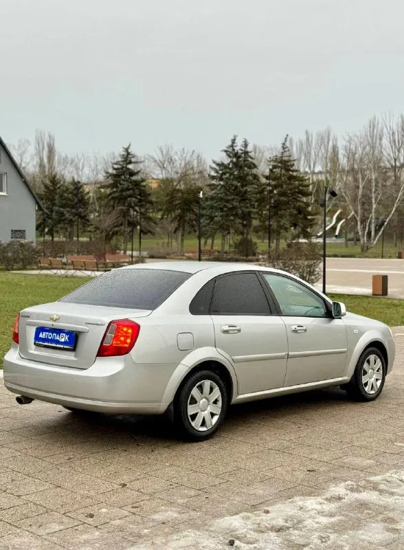 🇰🇵 Chevrolet lacetti

💰Цена: 670 000р
🏢Город: мариуполь
📅Год выпуска: 2012
🧾Пробег: 124 782км.
⚙️Двигатель: 1.6
⛽Топливо: бензин
⚙️Кпп: механика

📞 Телефон:

+7-949-727-41-51
+7-949-551-91-52
+7-989-263-55-56

💾 Описание:

✅ Кузов без коррозии.
✅ Южная эксплуатация.
✅ Оригинальный пробег.
✅ Техническая часть на 5+
✅ Заводское остекление.
✅ Салон как новый.

❄️ Кондиционер, гур, abs, 2 airbag, подогрев сидений, android магнитола, зимняя резина, центральный замок, электропакет.

Улица шевченко 2️⃣6️⃣9️⃣

🏦 Возможна продажа в кредит по двум документам. - фотография - 4