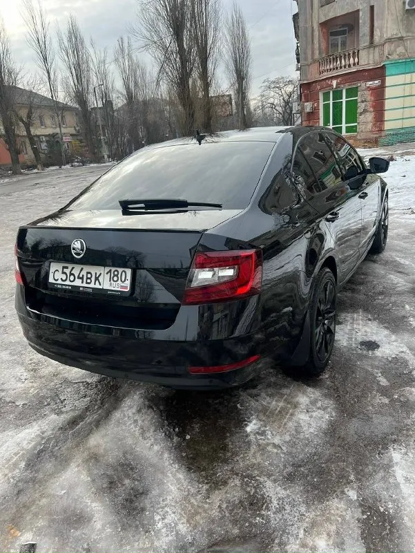 Skoda octavia a7 fl ✅1.8 ✅2 хозяина, я собственник ✅2019 год выпуска, первая регистрация 2020 ✅165 пробег, трассовый ✅машина вся в родной краске, без дтп, царапин и прочих дефектов ✅салон и внешка без дефектов вообще ✅отличная автотека, зеленая вся, вся история обслуживания с нуля и до сих пор, очень много заменено, все расскажу, на все заказ-наряды ✅состояние идеальное, таких обслуженных единицы, без вложений каких-либо вообще! 2 комплекта новых шин r18 очень хорошая комплектация, заводские led фары, фонари, туманки, цифровая приборка, навигация, ассистент выезда с парковки, слепые зоны и многое другое! Морда в пленке, в салоне все элементы так же цена: 2.250.000 торг +79495278643
📞 Звоните: +7(949)5278643 - фотография - 2
