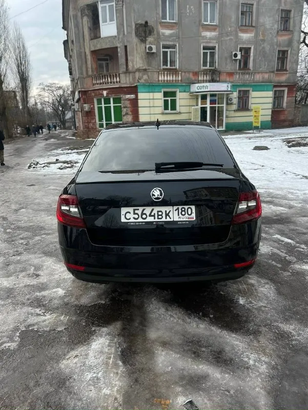Skoda octavia a7 fl ✅1.8 ✅2 хозяина, я собственник ✅2019 год выпуска, первая регистрация 2020 ✅165 пробег, трассовый ✅машина вся в родной краске, без дтп, царапин и прочих дефектов ✅салон и внешка без дефектов вообще ✅отличная автотека, зеленая вся, вся история обслуживания с нуля и до сих пор, очень много заменено, все расскажу, на все заказ-наряды ✅состояние идеальное, таких обслуженных единицы, без вложений каких-либо вообще! 2 комплекта новых шин r18 очень хорошая комплектация, заводские led фары, фонари, туманки, цифровая приборка, навигация, ассистент выезда с парковки, слепые зоны и многое другое! Морда в пленке, в салоне все элементы так же цена: 2.250.000 торг +79495278643
📞 Звоните: +7(949)5278643 - фотография - 3