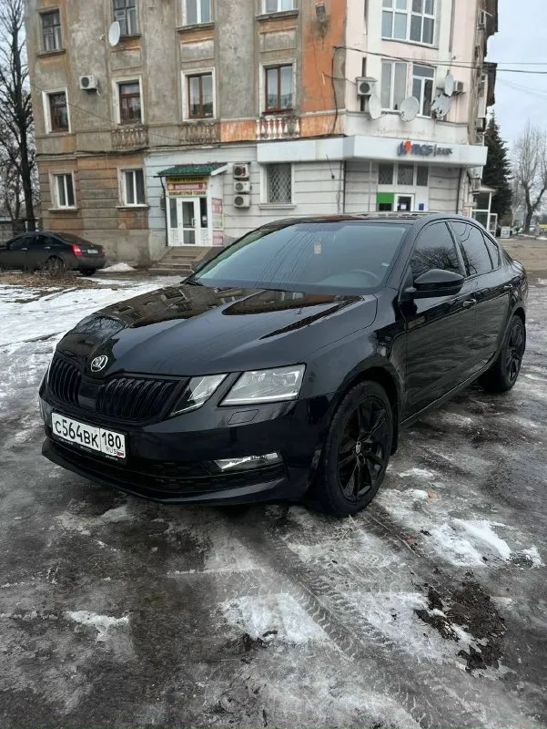 Skoda octavia a7 fl ✅1.8 ✅2 хозяина, я собственник ✅2019 год выпуска, первая регистрация 2020 ✅165 пробег, трассовый ✅машина вся в родной краске, без дтп, царапин и прочих дефектов ✅салон и внешка без дефектов вообще ✅отличная автотека, зеленая вся, вся история обслуживания с нуля и до сих пор, очень много заменено, все расскажу, на все заказ-наряды ✅состояние идеальное, таких обслуженных единицы, без вложений каких-либо вообще! 2 комплекта новых шин r18 очень хорошая комплектация, заводские led фары, фонари, туманки, цифровая приборка, навигация, ассистент выезда с парковки, слепые зоны и многое другое! Морда в пленке, в салоне все элементы так же цена: 2.250.000 торг +79495278643
📞 Звоните: +7(949)5278643 - фотография - 5