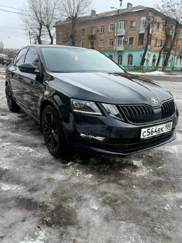 Skoda octavia a7 fl ✅1.8 ✅2 хозяина, я собственник ✅2019 год выпуска, первая регистрация 2020 ✅165 пробег, трассовый ✅машина вся в родной краске, без дтп, царапин и прочих дефектов ✅салон и внешка без дефектов вообще ✅отличная автотека, зеленая вся, вся история обслуживания с нуля и до сих пор, очень много заменено, все расскажу, на все заказ-наряды ✅состояние идеальное, таких обслуженных единицы, без вложений каких-либо вообще! 2 комплекта новых шин r18 очень хорошая комплектация, заводские led фары, фонари, туманки, цифровая приборка, навигация, ассистент выезда с парковки, слепые зоны и многое другое! Морда в пленке, в салоне все элементы так же цена: 2.250.000 торг +79495278643
📞 Звоните: +7(949)5278643 - фотография - 6